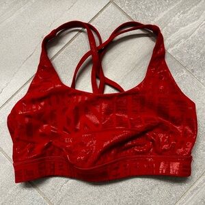 Lululemon sports bra size 4